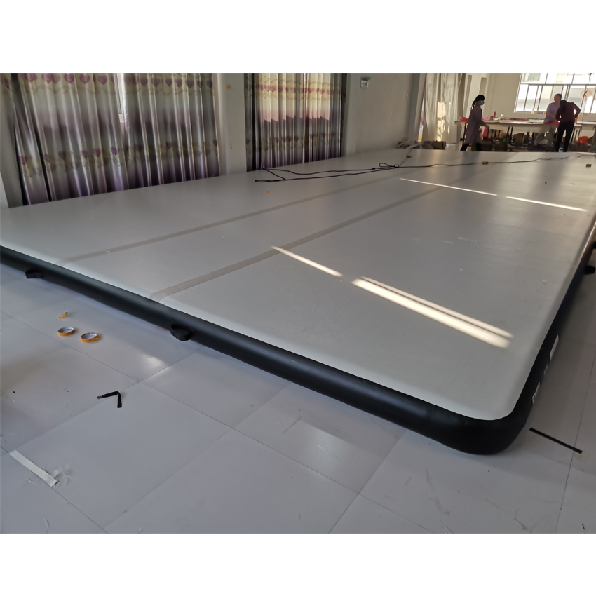 Custom Air Track 4x4M Fitness  - đánh giá và giá Tumbling Air Track
